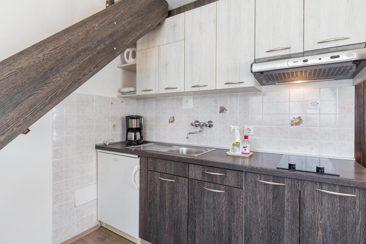 Dragana Apartment โปเรช ภายนอก รูปภาพ